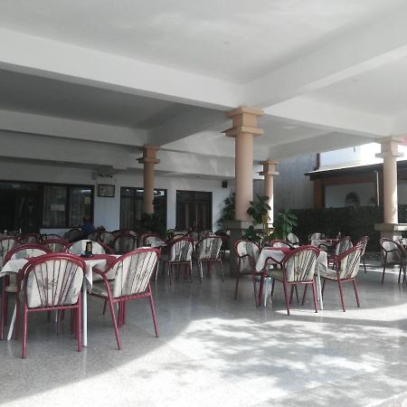 Apartments Regina Sutomore Zewnętrze zdjęcie