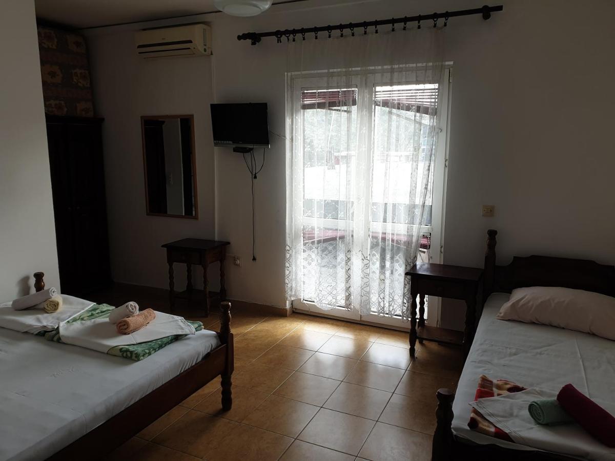 Apartments Regina Sutomore Zewnętrze zdjęcie