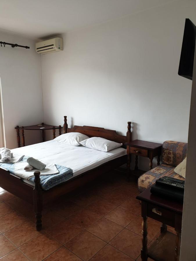 Apartments Regina Sutomore Zewnętrze zdjęcie